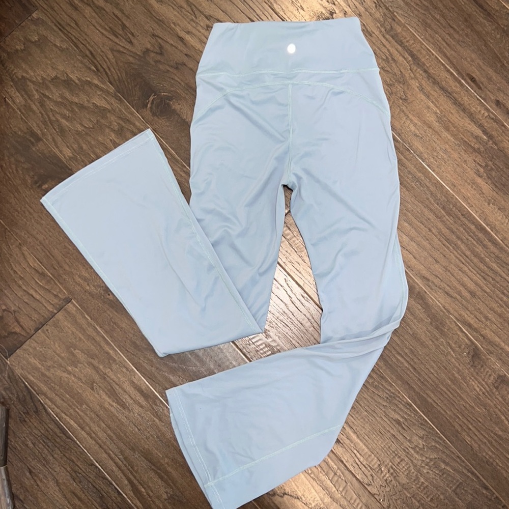 Lululemon Size 6 Flared Yoga Pants
